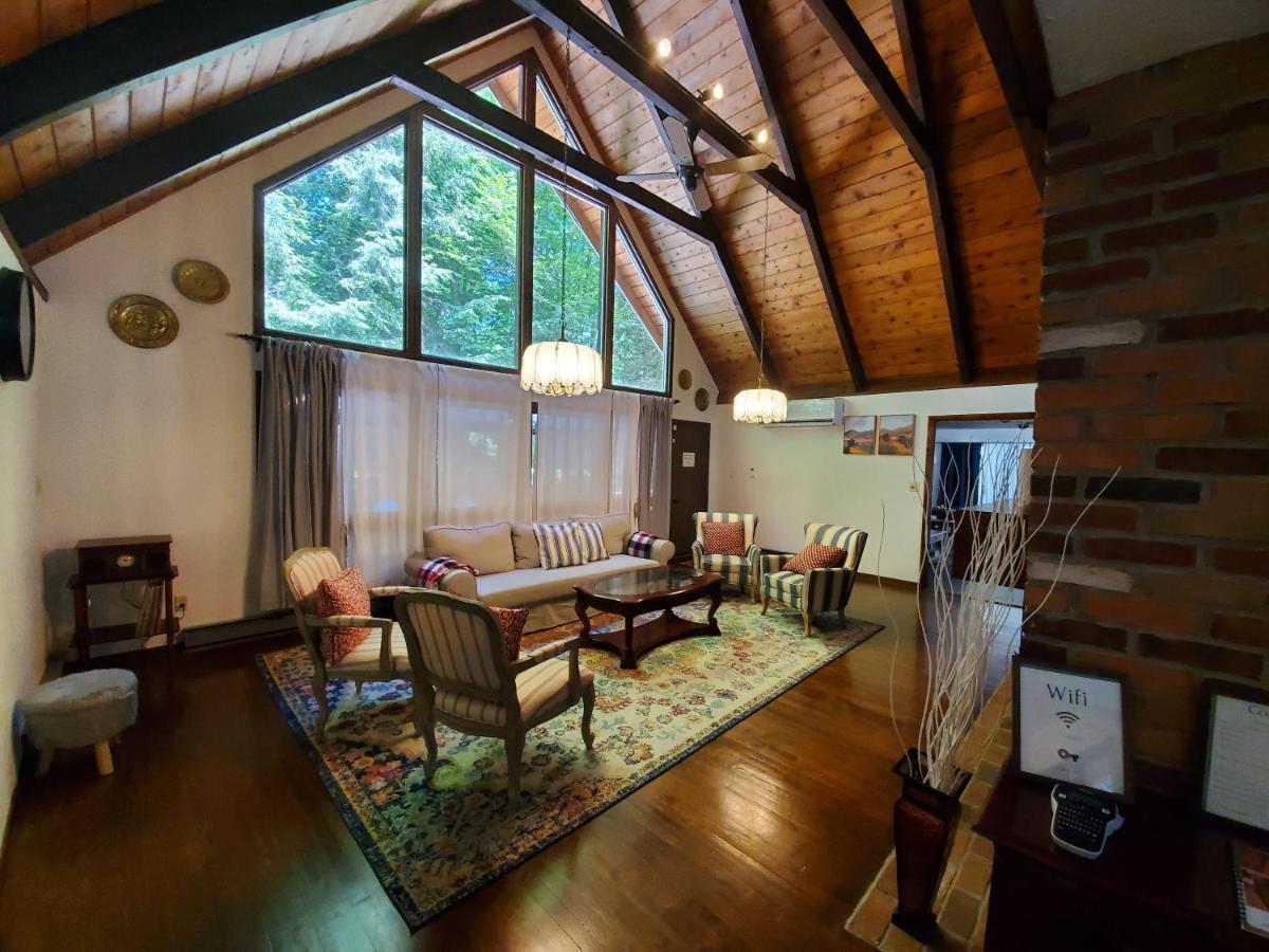 Walk To Pool & Beach - Spacious Gateway, Hot Tub, Game Room Pocono Country Place ภายนอก รูปภาพ