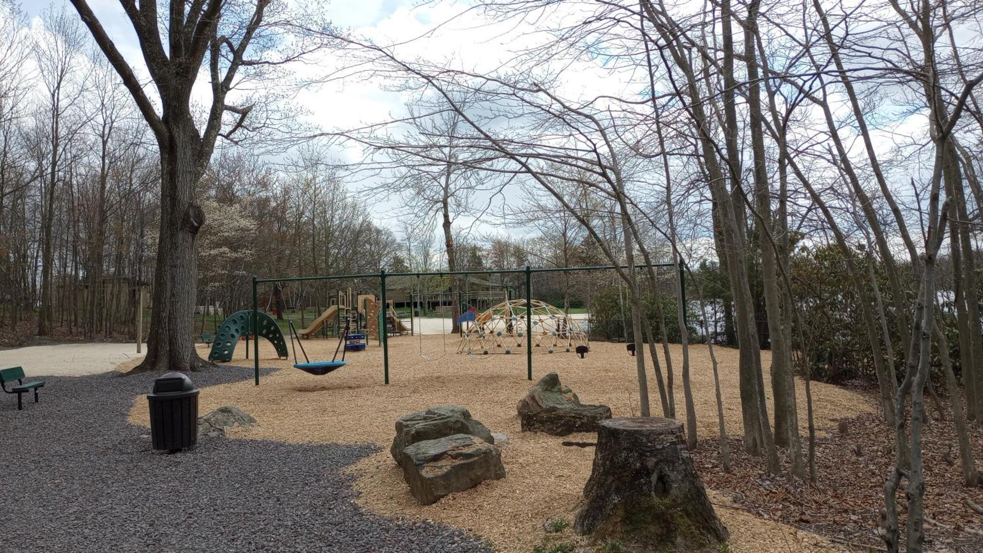 Walk To Pool & Beach - Spacious Gateway, Hot Tub, Game Room Pocono Country Place ภายนอก รูปภาพ